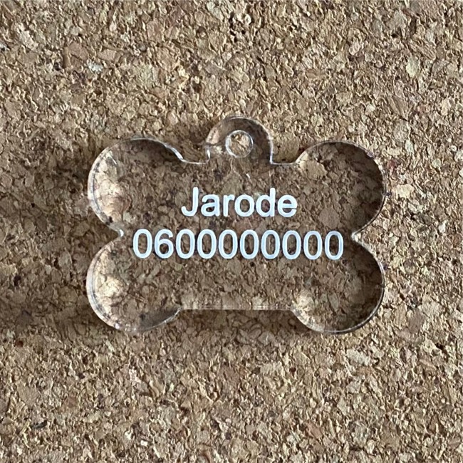 Médaille chien os plexiglas 25mm 35 mm